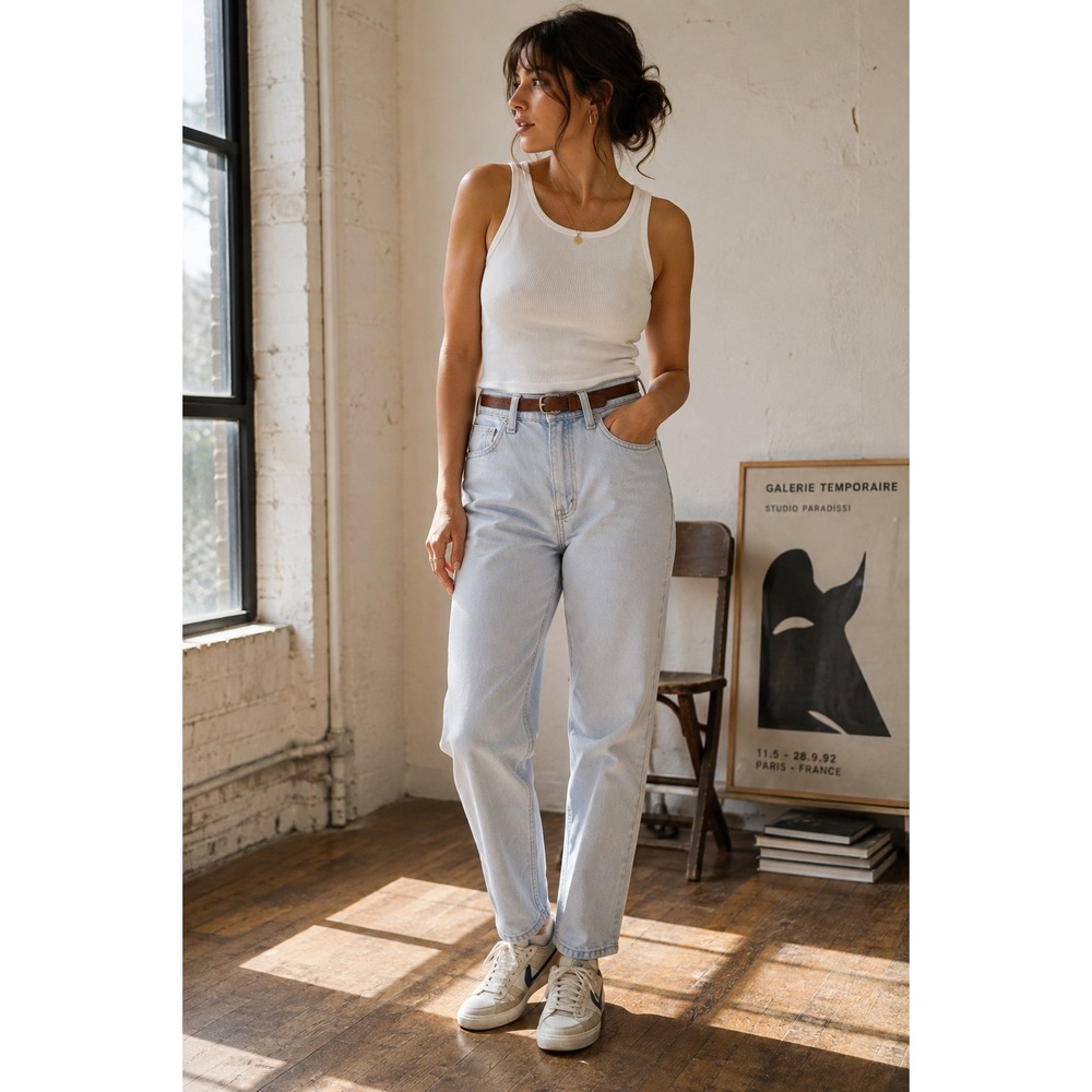 Vintage 1999 Levi's 550 Relaxed Tapered High Rise Jeans USA Ice Blue 8